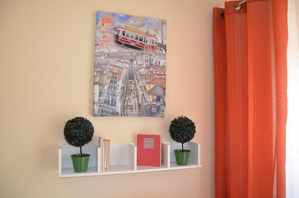 Abla Guest House Carcavelos  Exterior photo